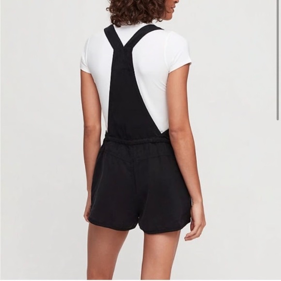Aritzia Wilfred black Beatriz short overalls romper - XS - Picture 5 of 12